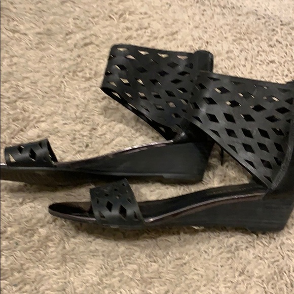 Franco Sarto sandal - Picture 2 of 4